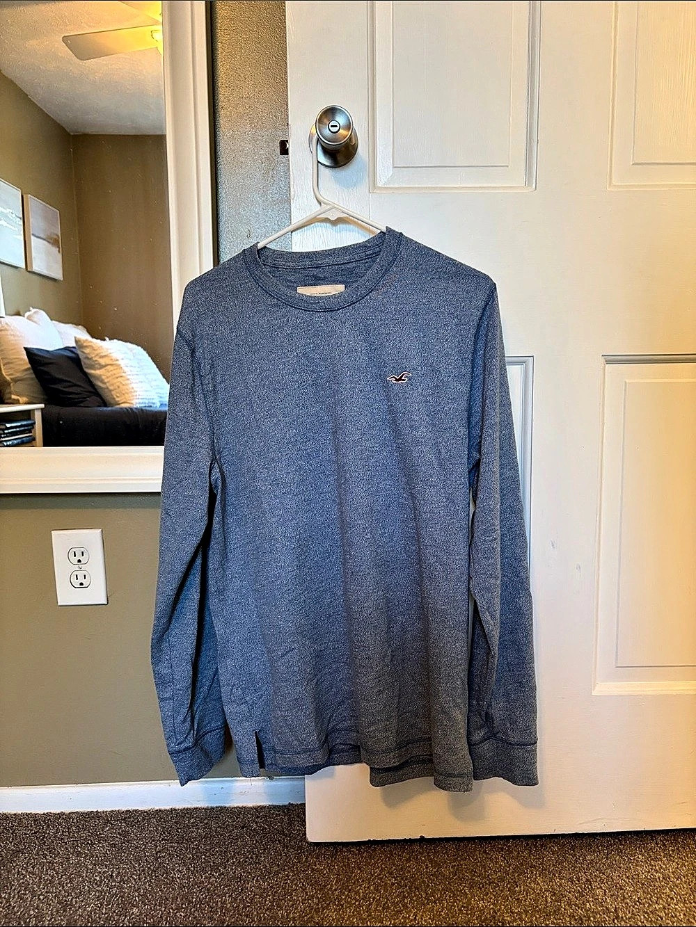 Hollister Light Weight Sweater